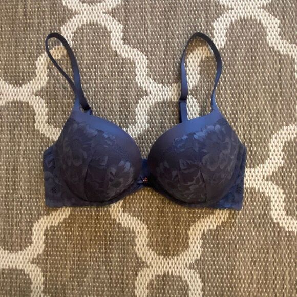 Victoria's Secret Other - Victoria’s Secret bra body by Victoria push-up bra size 36D